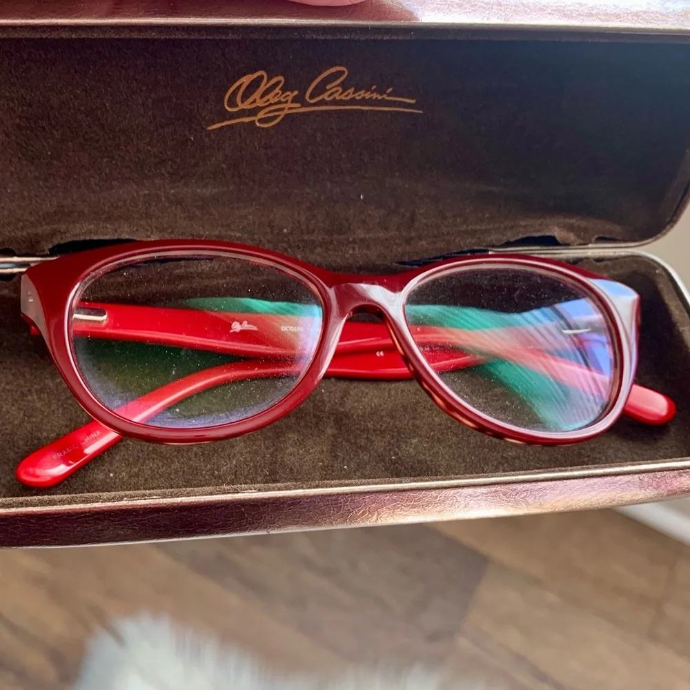Oleg Cassini Bold Red Glasses - Picture 9 of 10
